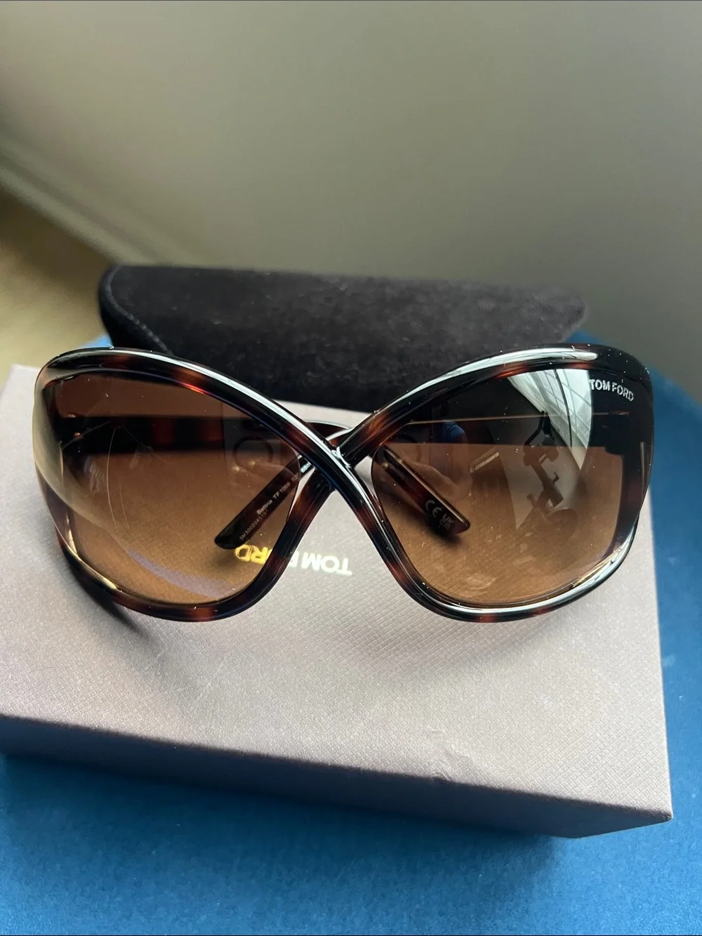 Tom Ford Bettina TF 1068 Sunglasses, New With Box